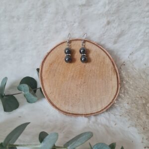 Boucles d'oreilles Hématite 2 perles fantaisies